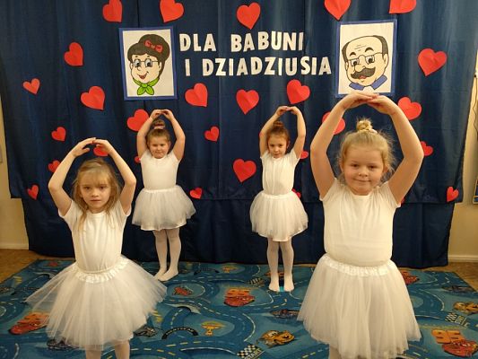  Grafika #15: DLA BABUNI I DZIADZIUSIA