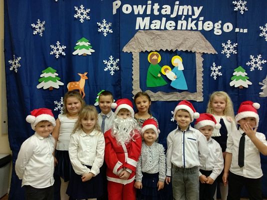  Grafika #1: PRZY WIGILIJNYM STOLE