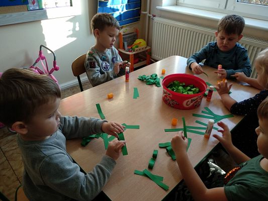  Grafika #11: GALERIA ,,PRACUSIÓW"