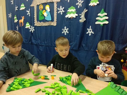  Grafika #16: GALERIA ,,PRACUSIÓW"