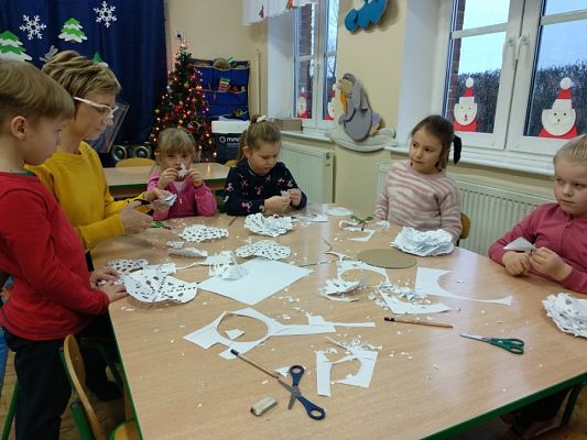  Grafika #24: GALERIA ,,PRACUSIÓW"