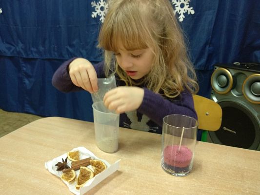  Grafika #6: UPOMINEK DLA RODZICÓW