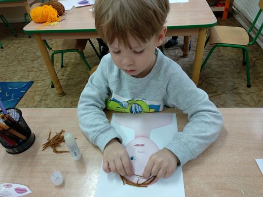  Grafika #2: KOLEJNE PRACE PRZEDSZKOLAKÓW