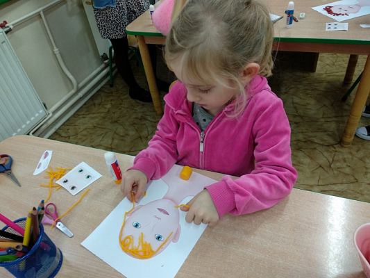  Grafika #9: KOLEJNE PRACE PRZEDSZKOLAKÓW