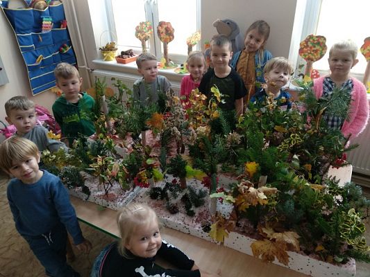  Grafika #20: JESIENNY LAS