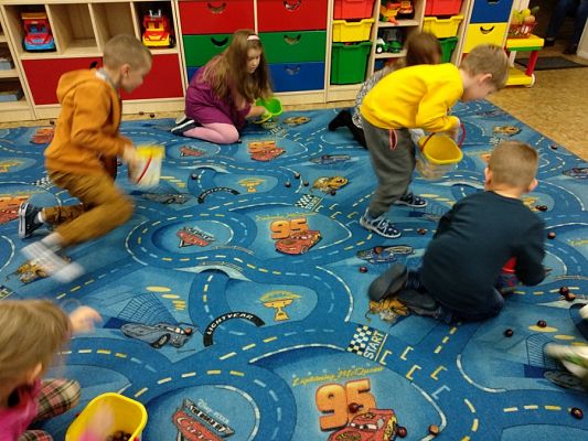  Grafika #13: ZABAWA Z KASZTANAMI