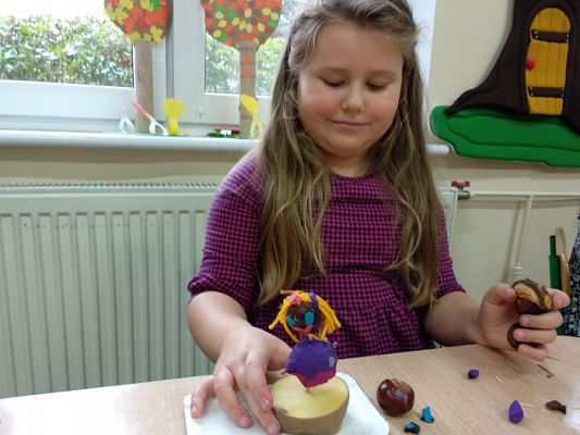  Grafika #3: ZABAWA Z KASZTANAMI