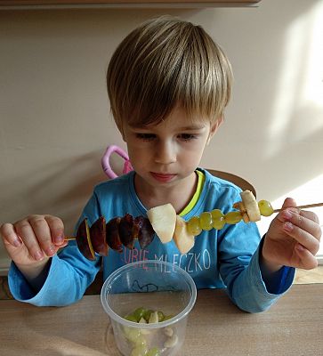  Grafika #18: OWOCOWY PRZYSMAK