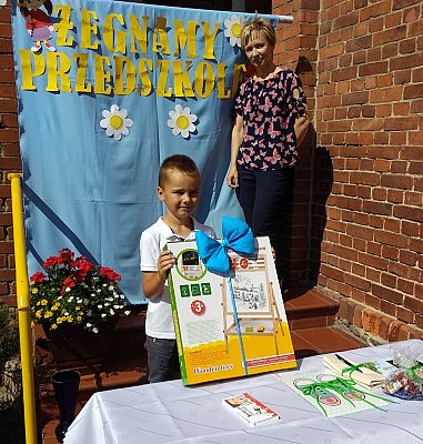  Grafika #6: POŻEGNANIE, JAKŻE INNE OD WSZYSTKICH…