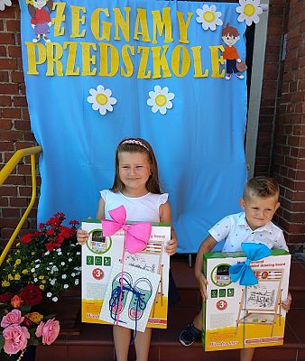  Grafika #14: POŻEGNANIE, JAKŻE INNE OD WSZYSTKICH…