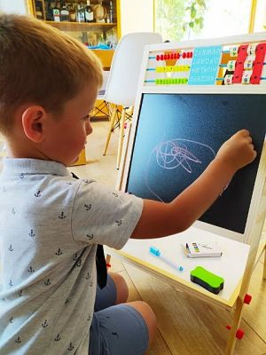  Grafika #19: POŻEGNANIE, JAKŻE INNE OD WSZYSTKICH…