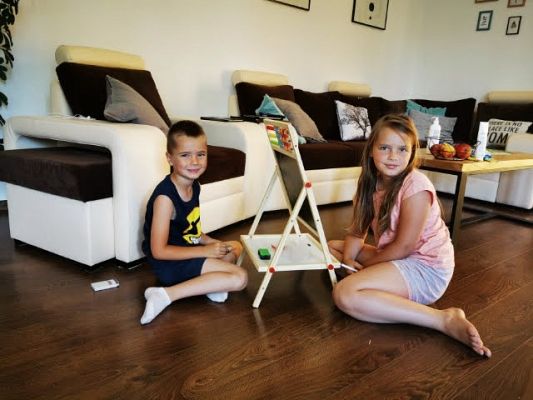  Grafika #17: POŻEGNANIE, JAKŻE INNE OD WSZYSTKICH…