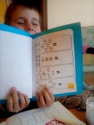 Grafika #7: GALERIA ,,PRACUSIÓW"