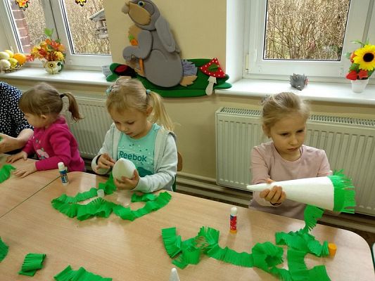  Grafika #2: Przedświąteczne zajęcia