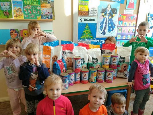  Grafika #2: POMAGAMY