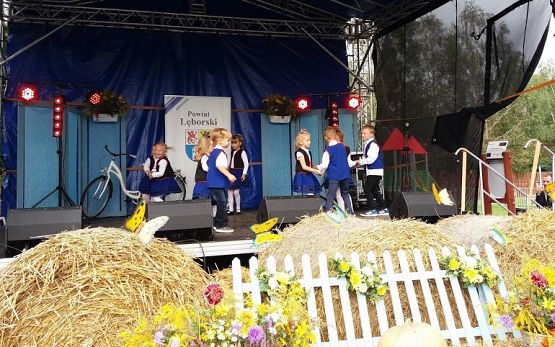  Grafika #1: Dożynki
