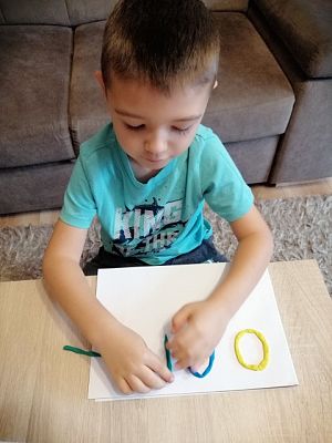  Grafika #8: NAUCZANIE ZDALNE - PONIEDZIAŁEK 12.10.20