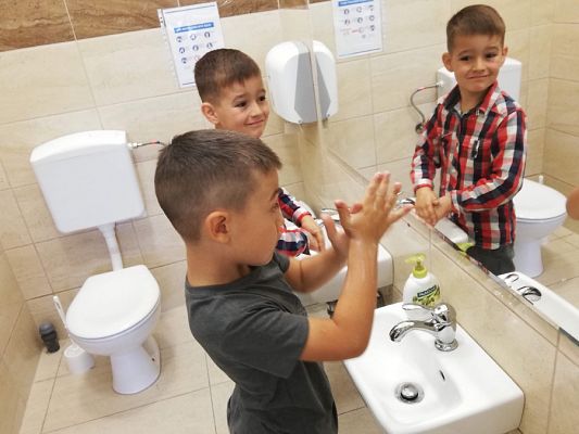 Grafika #1: DBAMY O BEZPIECZEŃSTWO