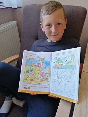  Grafika #4: Dzieci pracują w domu (cz. 9)