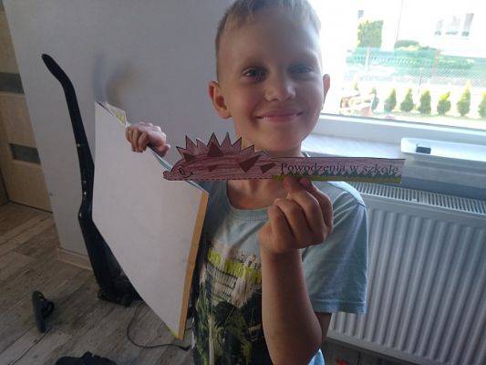  Grafika #3: Dzieci pracują w domu i nie tylko (cz. 8)