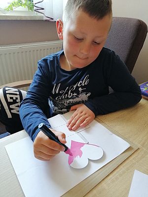  Grafika #9: Dzieci pracują w domu i nie tylko (cz. 7)