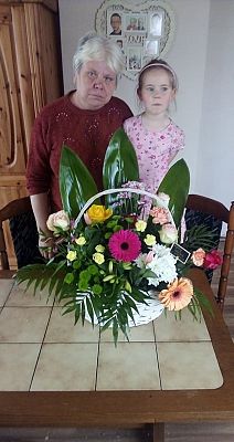  Grafika #2: Sto lat dla każdej mamy!