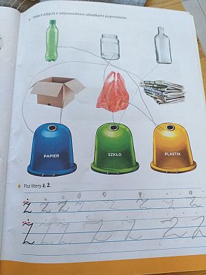  Grafika #15: Dzieci pracują w domu (cz. 3)