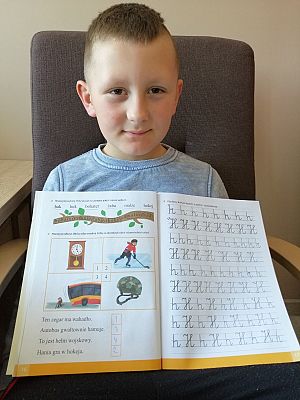  Grafika #23: Dzieci pracują w domu (cz. 3)