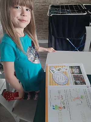  Grafika #41: Dzieci pracują w domu (cz. 3)