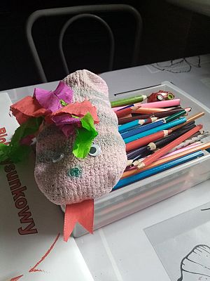  Grafika #2: Dzieci pracują w domu (cz. 3)