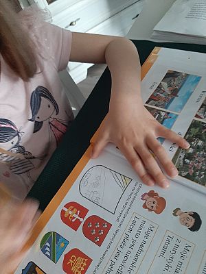  Grafika #91: Dzieci pracują w domu (cz. 3)