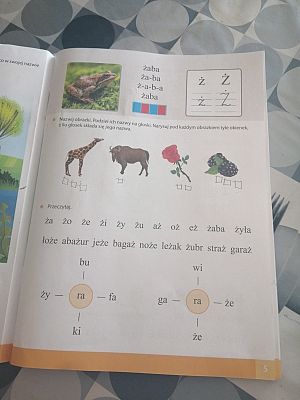  Grafika #67: Dzieci pracują w domu (cz. 2)