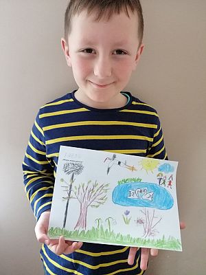  Grafika #34: Dzieci pracują w domu