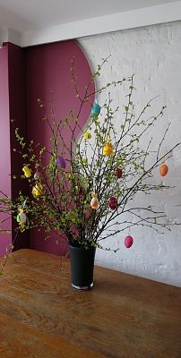  Grafika #86: Dzieci pracują w domu