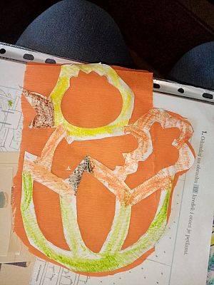  Grafika #93: Dzieci pracują w domu