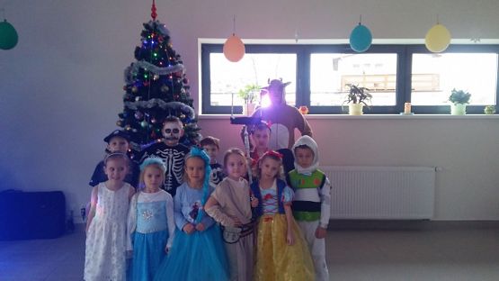  Grafika #1: Bal karnawałowy 2020.