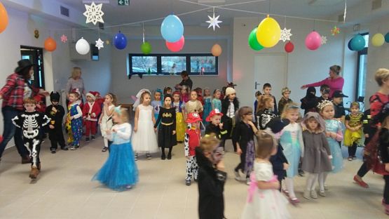  Grafika #12: Bal karnawałowy 2020.