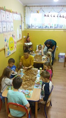  Grafika #2: Bohater Tygodnia