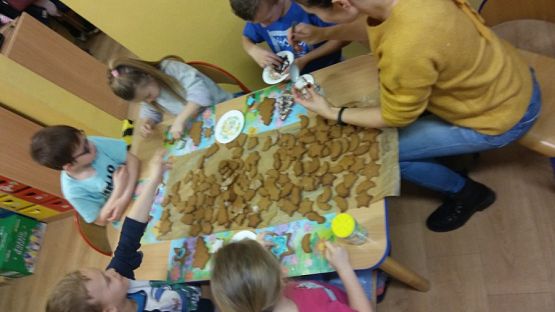  Grafika #3: Bohater Tygodnia