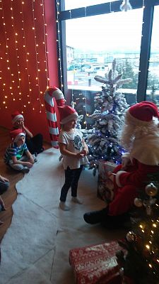  Grafika #3: Mikołajki