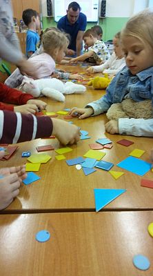  Grafika #3: Dzień Misia