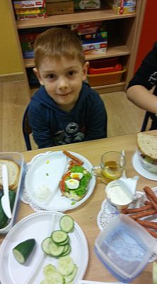  Grafika #7: Zdrowe śniadanie