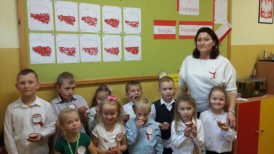 Grafika #1: Święto Niepodległości