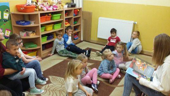  Grafika #4: Bohater Tygodnia