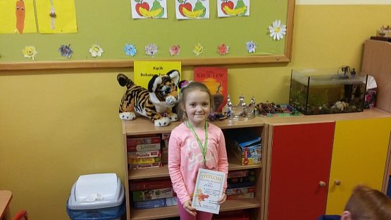  Grafika #3: Bohater Tygodnia